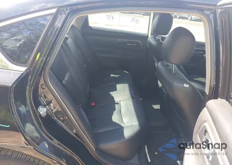 2013 Nissan Altima 2.5 Sv z USA, uszkodzony, nr VIN 1N4AL3AP2DC130431